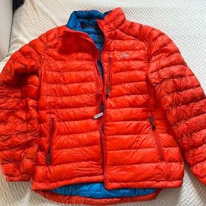 LL Bean Mens 850 down jacket - Medium